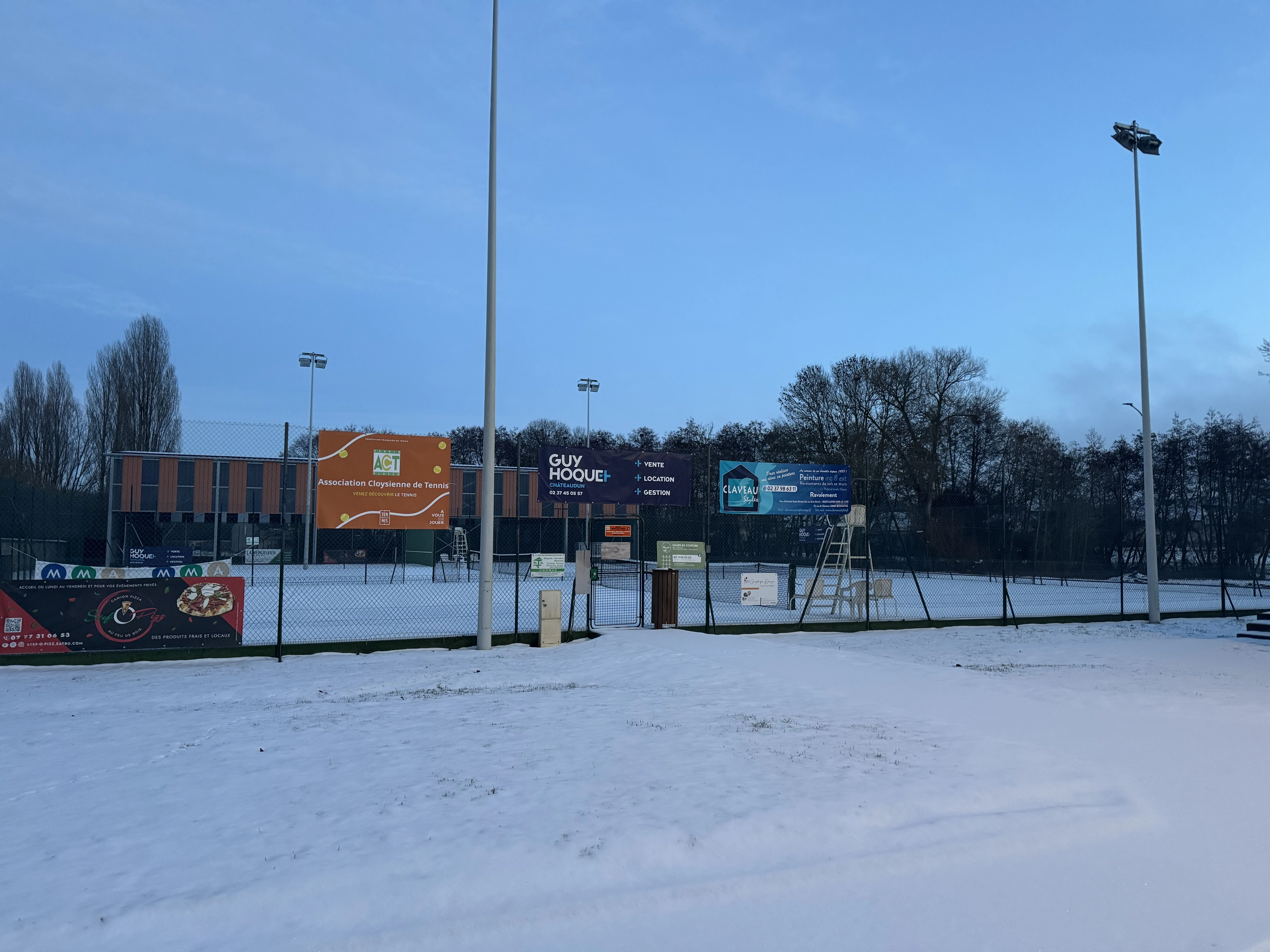 Court de baby tennis